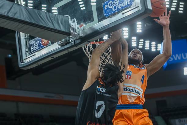 在德比之前 在德比之前