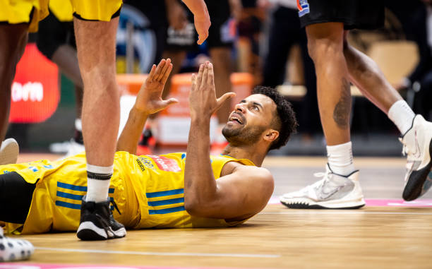 的猜测演变 的猜测演变